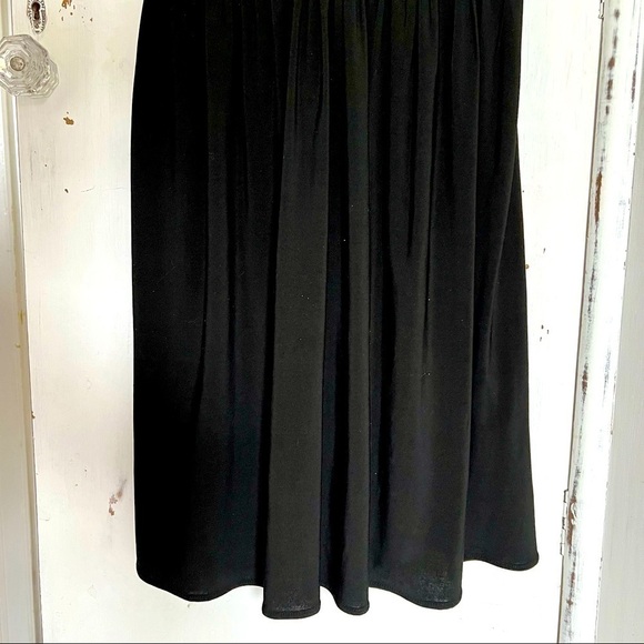 Morgan & Co. Black Swing Dress Lace Bodice with Nude Underlay Pleated Skirt 3/4 - Picture 7 of 13